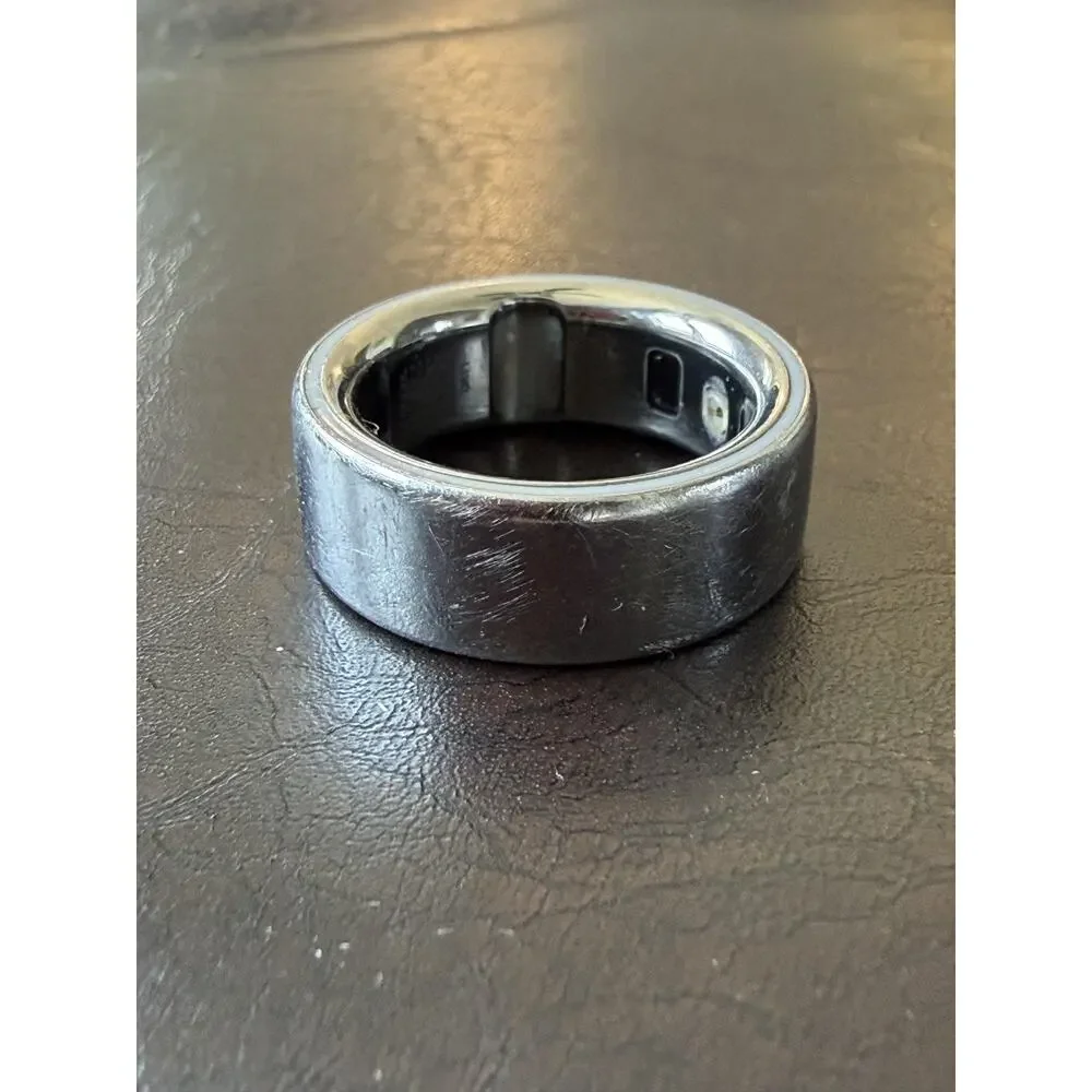 Oura Ring Silver Smart Ring Size 7 Health Sleep Activity Tracker Wearable--AS IS